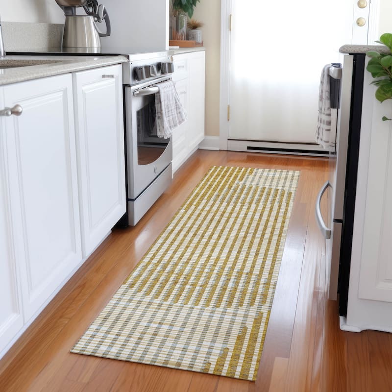 Machine Washable Indoor/ Outdoor Abstract Stripe Chantille Rug