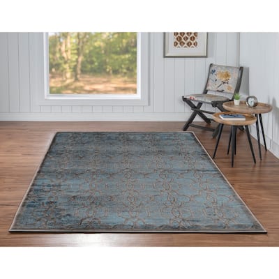 Linon Platinum Collection Iron Gate Quatrefoil Modified Polyester Area Rug