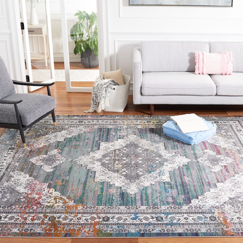 SAFAVIEH Aria Adnana Vintage Rug
