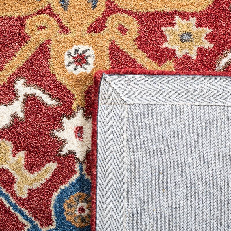 SAFAVIEH Handmade Antiquity Aderita Traditional Wool Rug