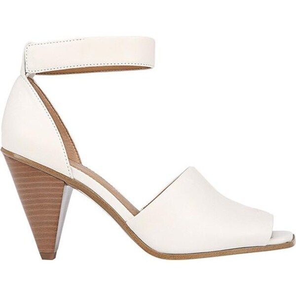 Franco sarto cambria sandal 2025
