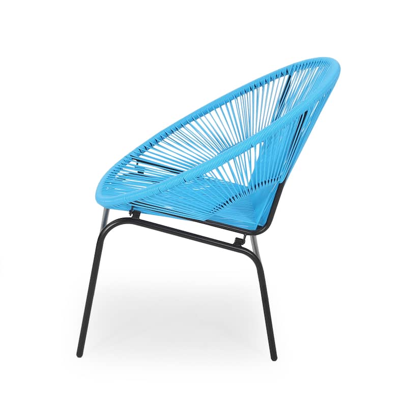 Stylish and Comfortable Outdoor Seating