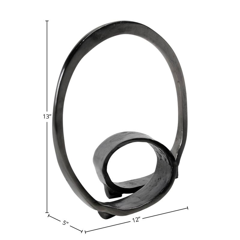 Thornhill Ring, Black