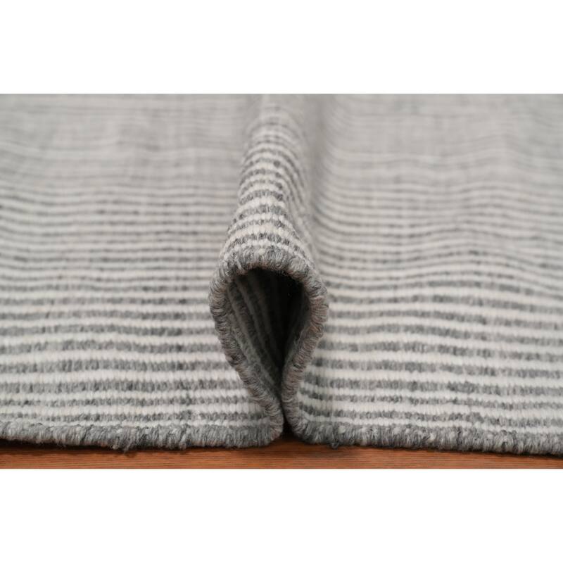 Hand Woven Oriental 100% Wool Carpet Traditional Geometric Greys & Charcoal Durrie-Kilim Area Rug - 8' 1'' X 5' 0''