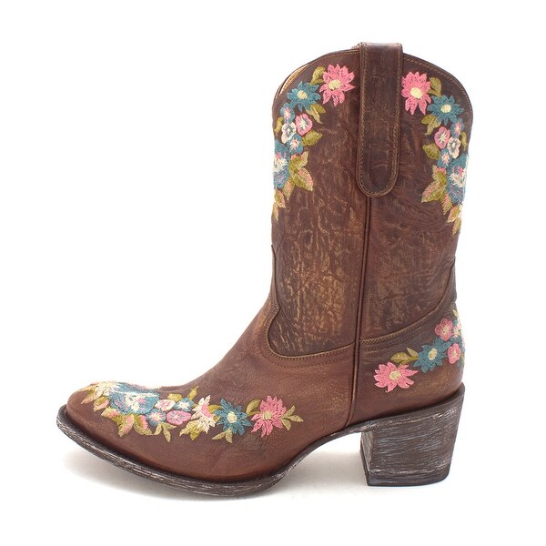small calf cowboy boots