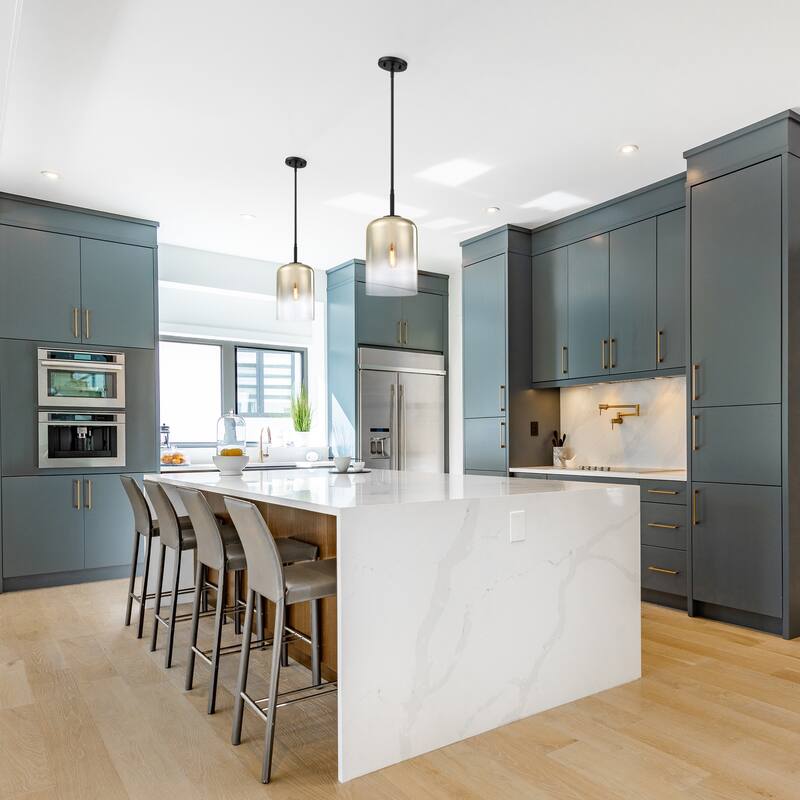 Gatsby 60 Watt 1-Light Matte Black Mid-Century Modern Pendant Light with Gold Ombre Glass Shade - 17.5