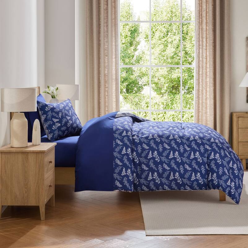 Empyrean 7 Pc Botanical Comforter Set with Sheets, Soft Breathable Lightweight Bedding Bag