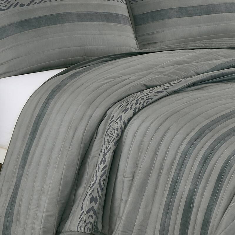 Kiho Luxury 3 Piece Bedspread