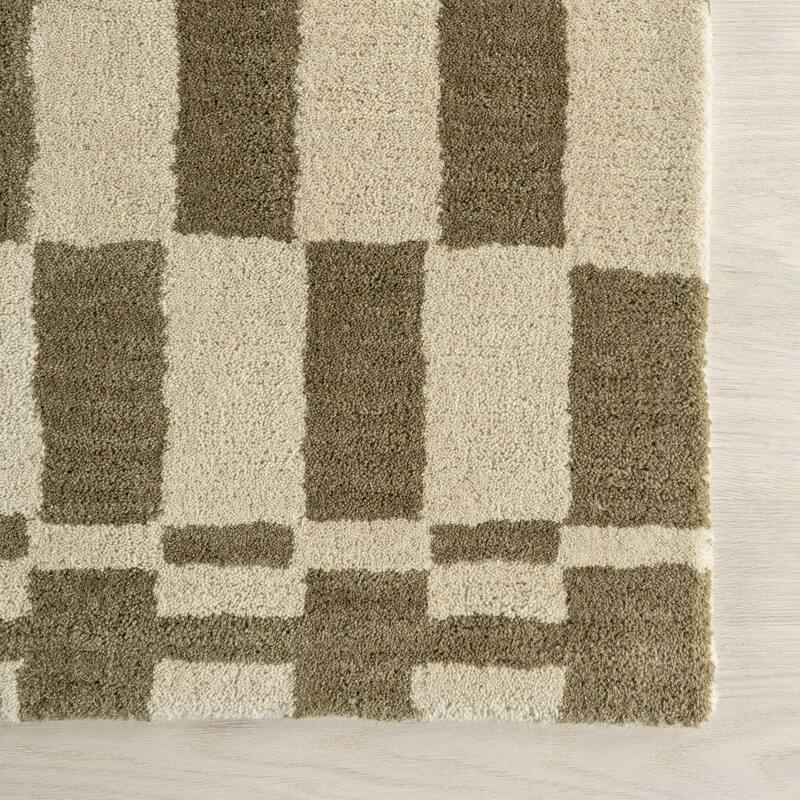Kia Checkerboard Wool Area Rug