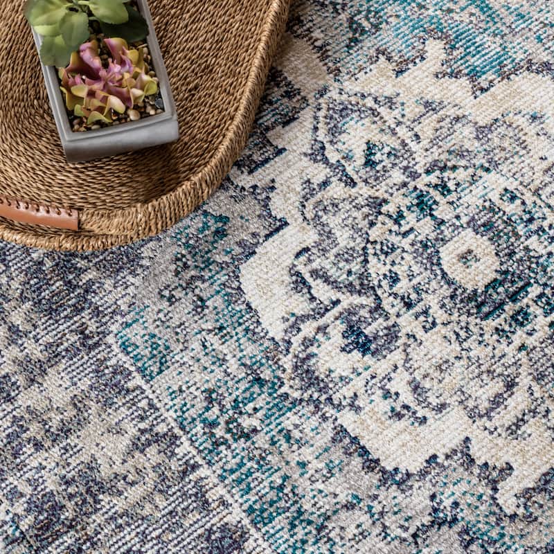 JONATHAN Y Ankara Vintage Medallion Gray/Ivory Area Rug
