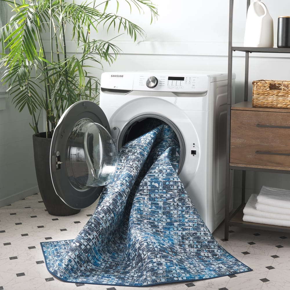 SAFAVIEH Tucson Cathrine Machine Washable Slip Resistant Rug