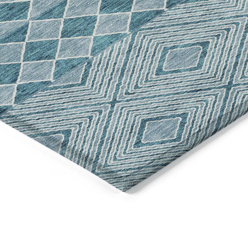 HomeRoots Geometric Transitional Rectangle Outdoor Rug