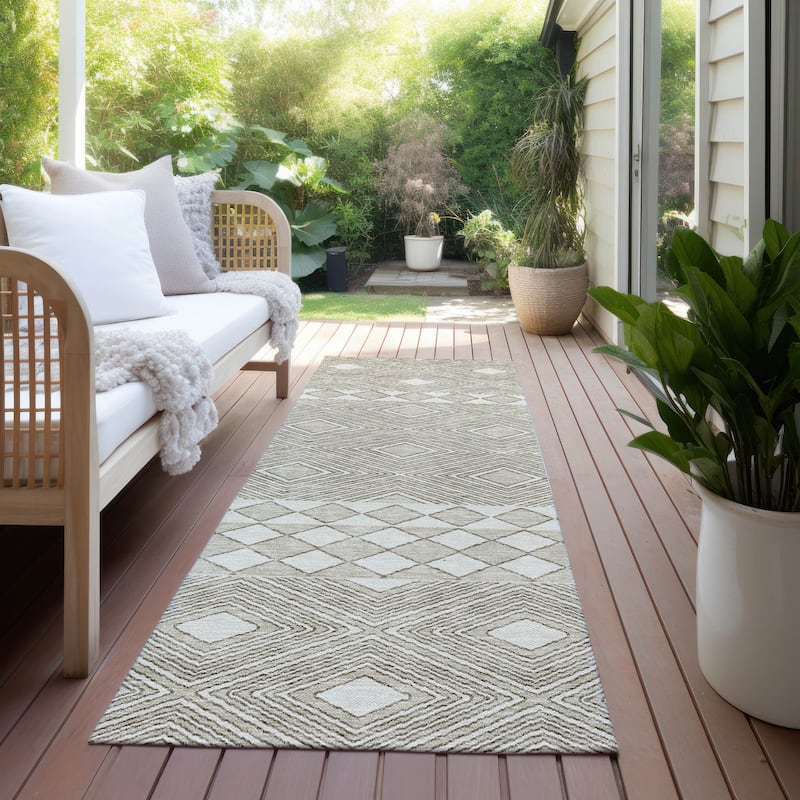 Machine Washable Indoor/ Outdoor Chantille Moroccan Boho Rug - Taupe - 2'3" x 7'6"