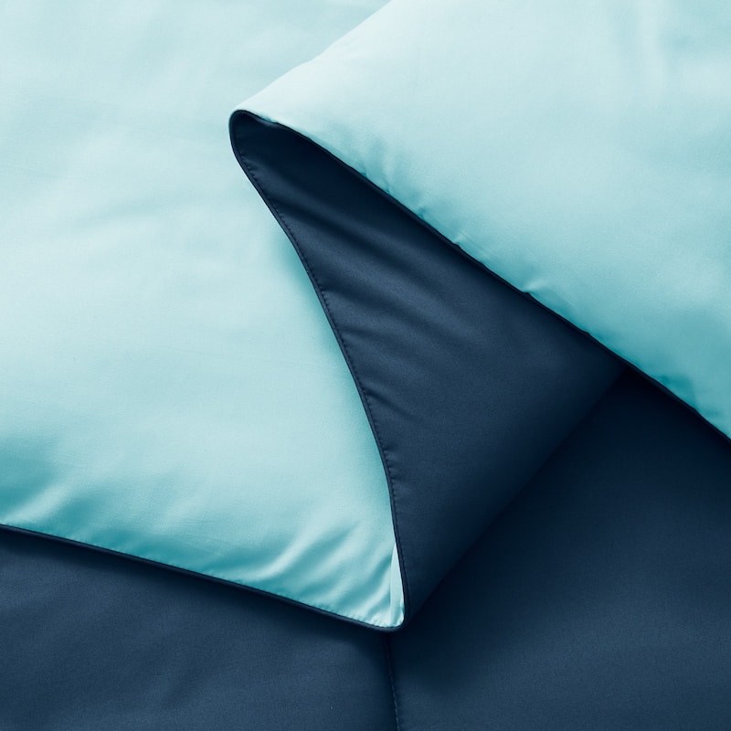 Nestl All Season Down Alternative Reversible Comforter Set