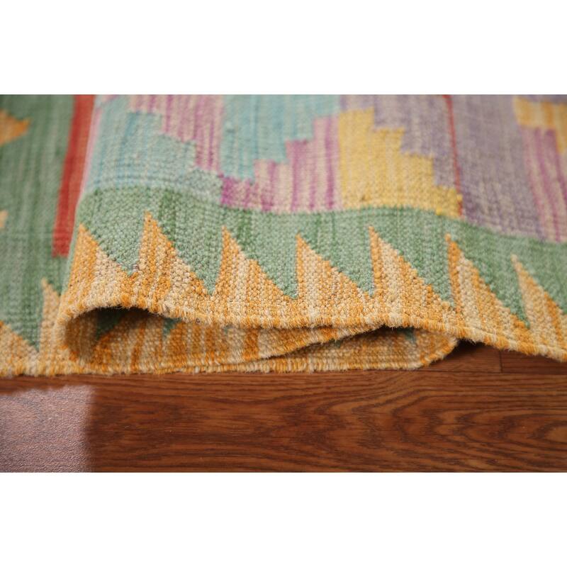 Southwestern Kilim Accent Rug Reversible Flatweave Wool Carpet - 3'4"x 4'11"