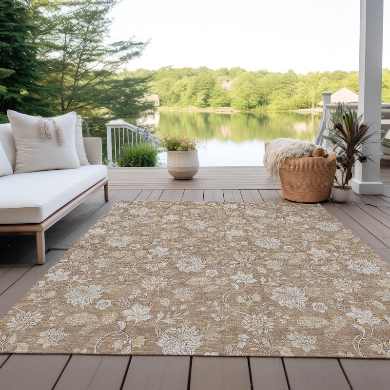 Machine Washable Indoor/ Outdoor Chantille Floral Farmhouse Rug