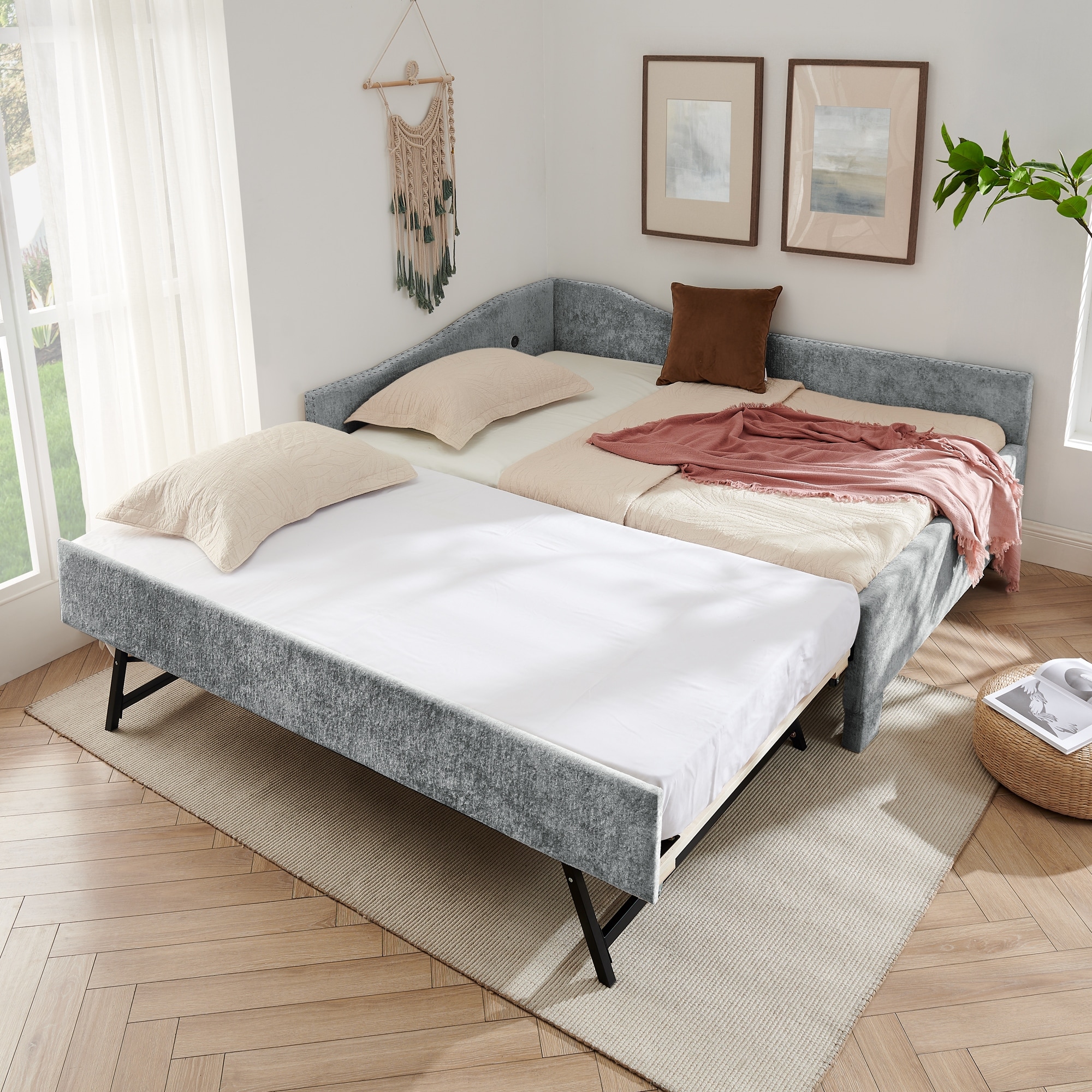 Curved Round Edge Padded Backrest Daybed,Vintage Nailhead Trim Chenille Daybed with Pull-out Trundle and USB Port