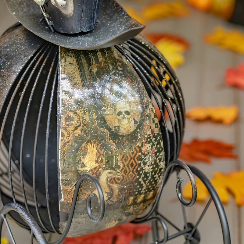 Victorian Style Halloween Pumpkin Carriage with Top Hat & Skull Detail