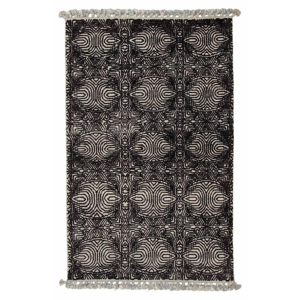 Tangier Black Rug 4'11" x 7'11" - 4'11 x 7'11
