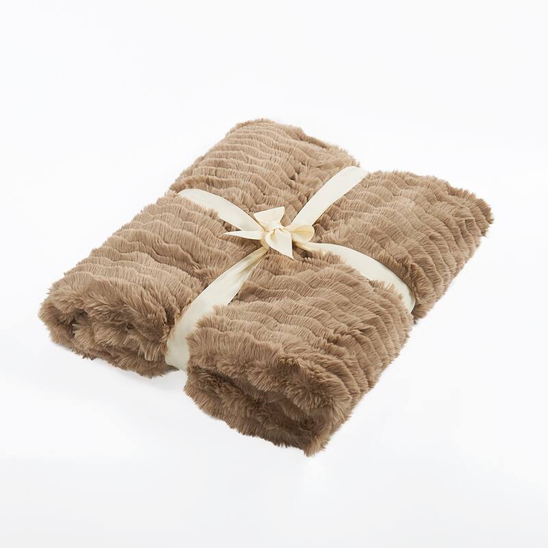 Home Soft Things Wavy Pattern FauxFur Throw