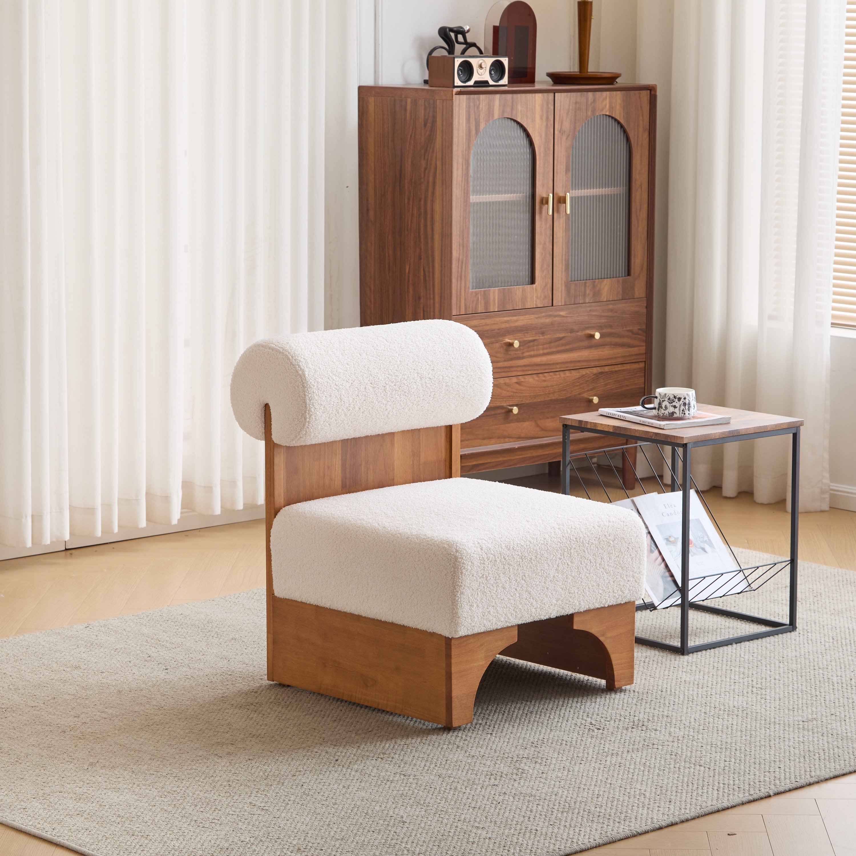 Modern Lounge Dining Chair with Solid Wood Frame & Rolled Backrest & Durable Boucle Upholstery