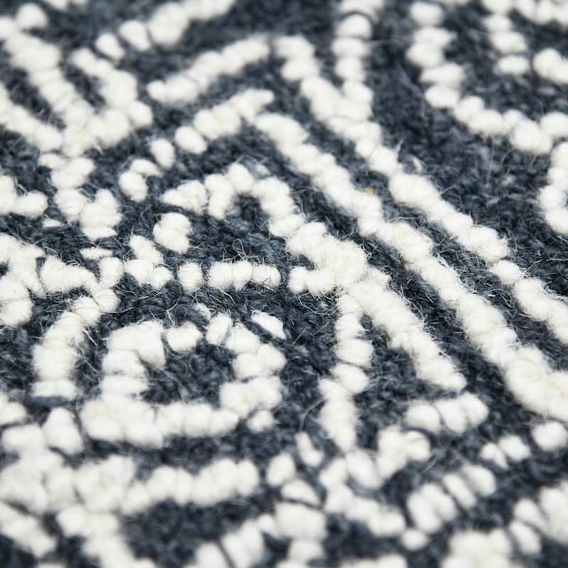 Bakari Suney Charcoal Hand-Hooked Wool Area Rug