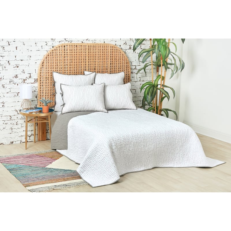 Polly Quilt - Twin