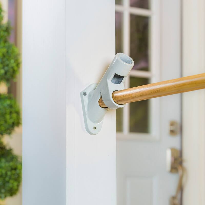 2-Position Cast Iron House Flag Bracket, White Finish
