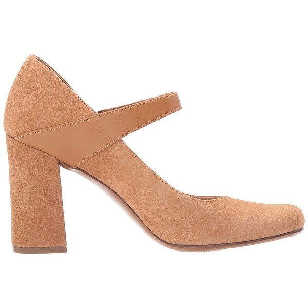 naturalizer platform pumps