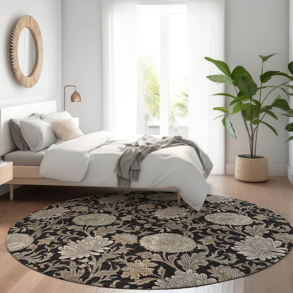 Machine Washable Indoor/ Outdoor Chantille Floral Rug
