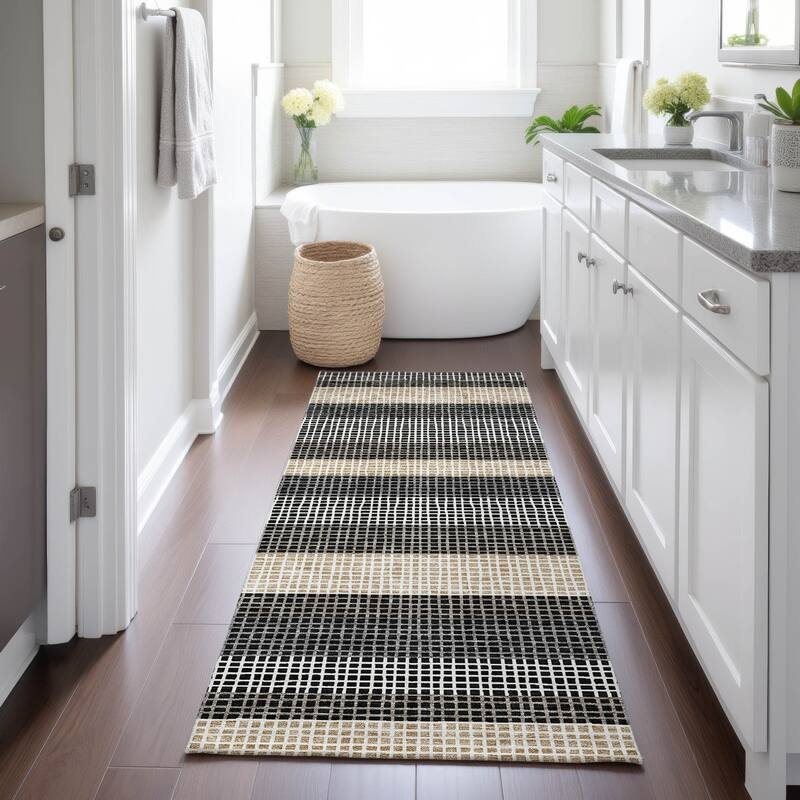 Machine Washable Indoor/ Outdoor Cabana Stripe Chantille Rug