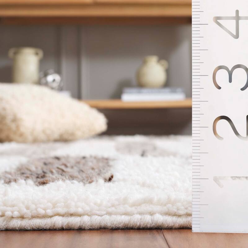 SAFAVIEH Handmade Vermont Chanda Transitional Wool Rug