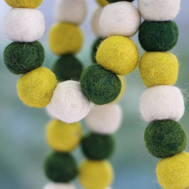 NOVICA Handmade Wool 'Lemon Lime Pompoms' Christmas Tree Garland (India) - Multi color - 0.13