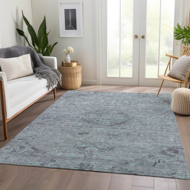 Machine Washable Indoor/ Outdoor Vintage Traditional Chantille Rug