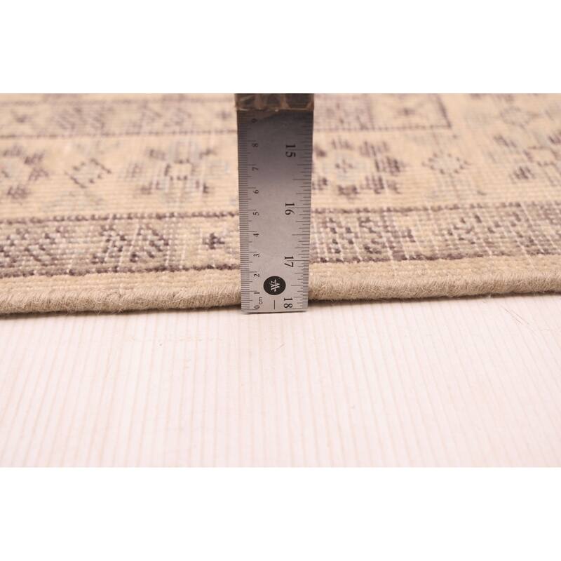 ECARPETGALLERY Hand-knotted Jules Serapi Light Khaki Wool Rug - 5'6 x 7'9