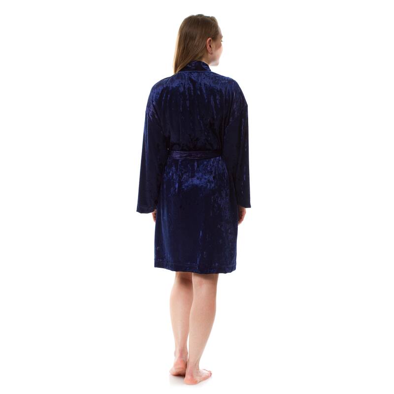 Leisureland Women's Luxurious Velvet Bathrobe