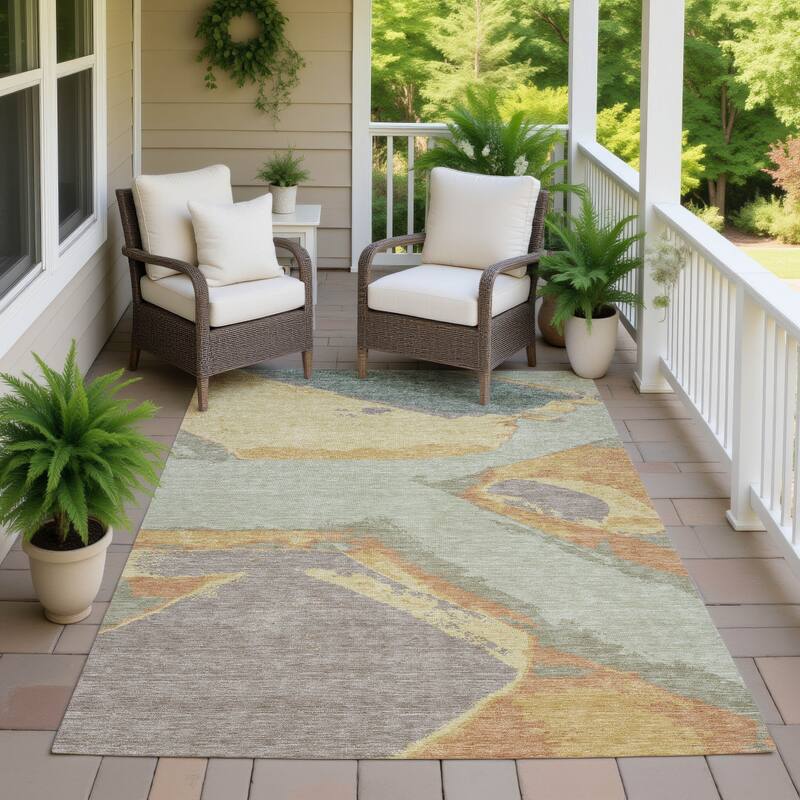 Machine Washable Indoor/ Outdoor Modern Cheney Chantille Rug