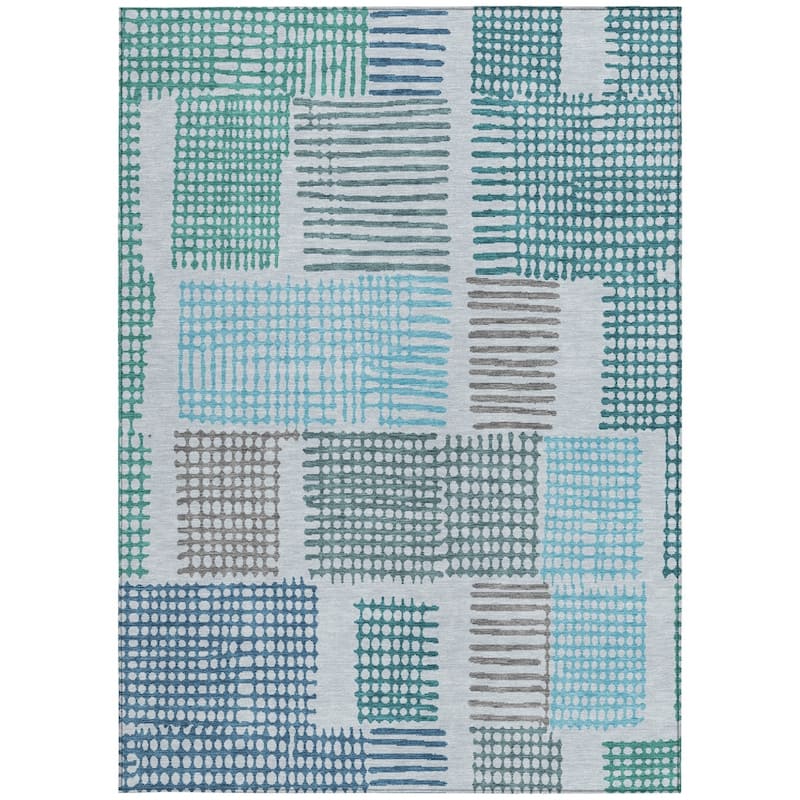 HomeRoots Geometric Transitional Rectangle Outdoor Rug