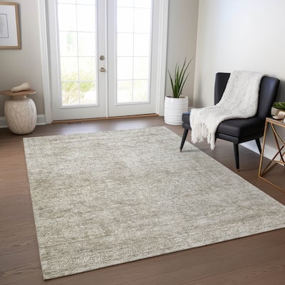 Machine Washable Indoor/ Outdoor Ombre Paisley Chantille Rug