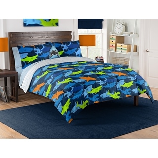 Imitative Shark Adventure 8-piece Full Bed In A Bag with Decorative Pillow