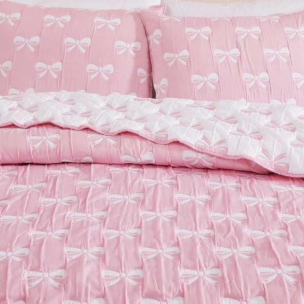Ballet Bows Pink All-Season Soft Woven Matelasse Jacquard Reversible Cotton Blend Quilt Set