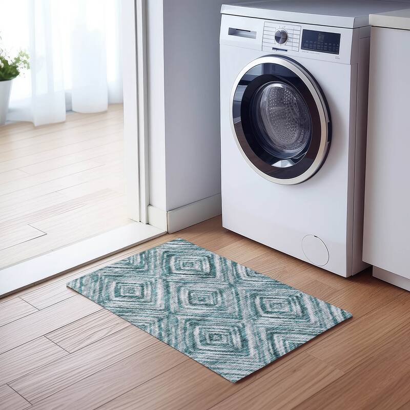 Machine Washable Indoor/ Outdoor Chantille Moroccan Boho Contemporary Rug