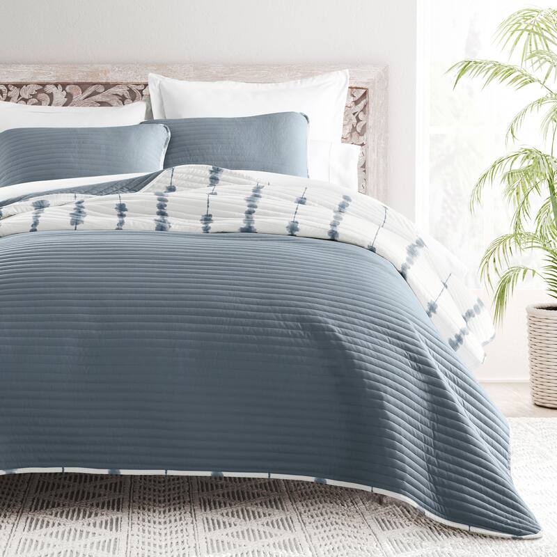 Becky Cameron All Season 3pc Shibori Reversible Quilt Set with Shams