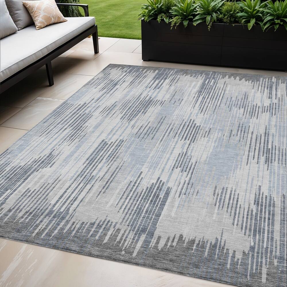 HomeRoots Striped Transitional Rectangle Outdoor Rug