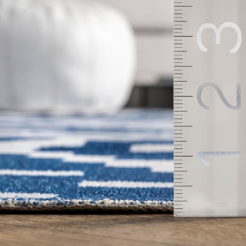 Nuloom Chiara SpinClean Machine Washable Modern Geometric Area Rug