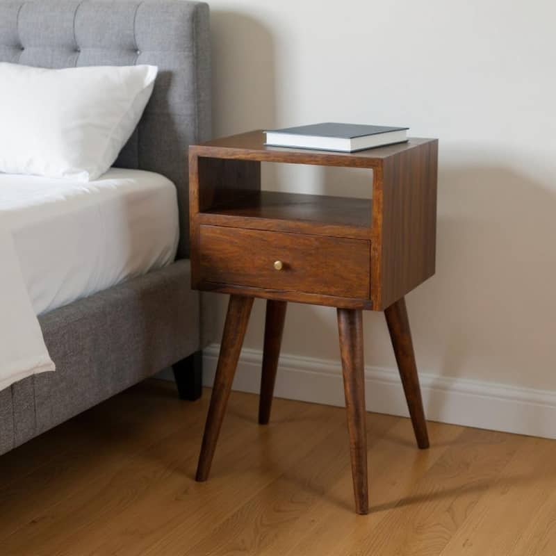 HomeRoots 22" Chestnut Solid Wood Square One Drawer Nightstand - Chestnut - 1-drawer