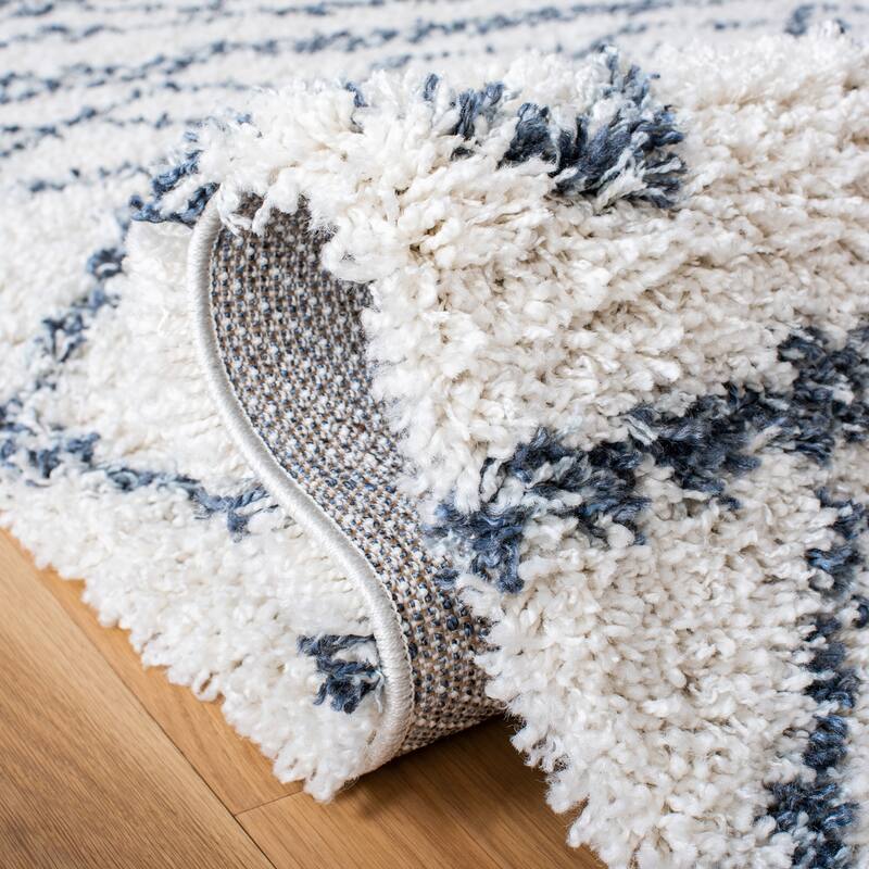 SAFAVIEH Pro Lux Shag Dottie Moroccan Tassel 2.4-inch Thick