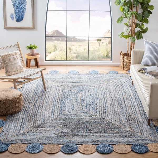 SAFAVIEH Handmade Cape Cod Lynda Coastal Jute Rug - On Sale - Bed