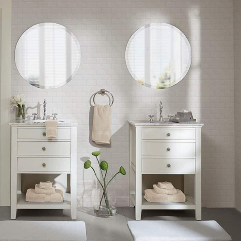 One hundred percent Cotton 8 Piece Antimicrobial Towel Set