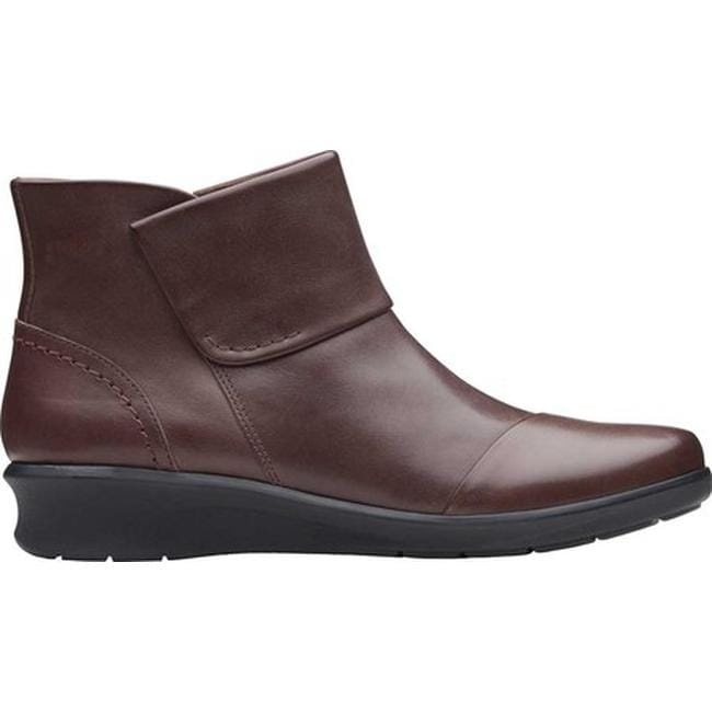 clarks women's hope track fashion boot